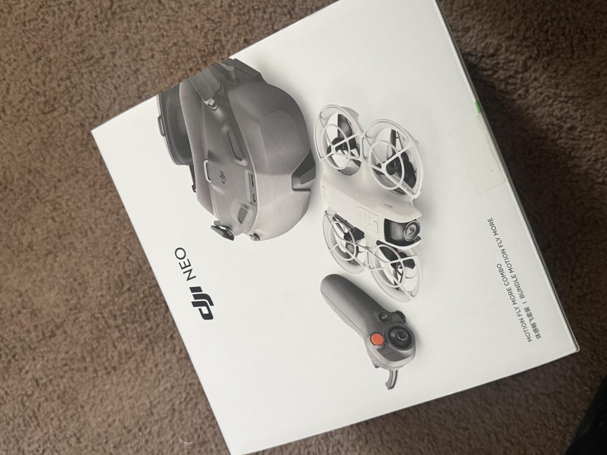 DJI Neo
