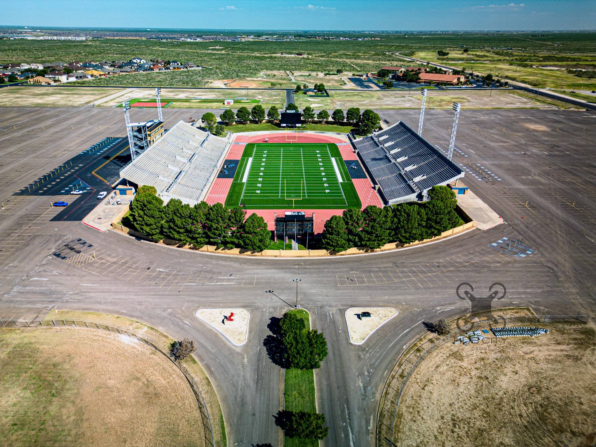 https://thedroningcompany.com/images/251/gallery/63751b8316a80.jpeg