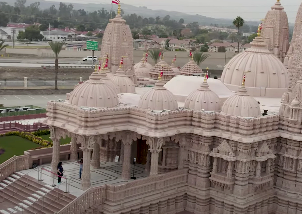 Showcasing BAPS Shri Swaminarayan Mandir Temple