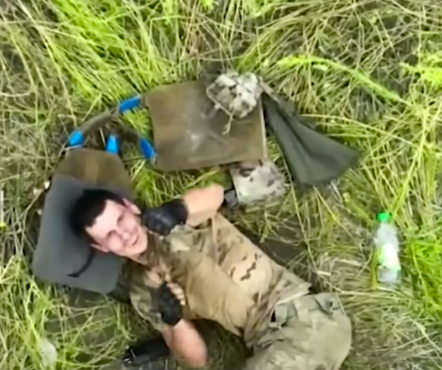 Drone Drops Aid to Wounded Ukrainian Soldier